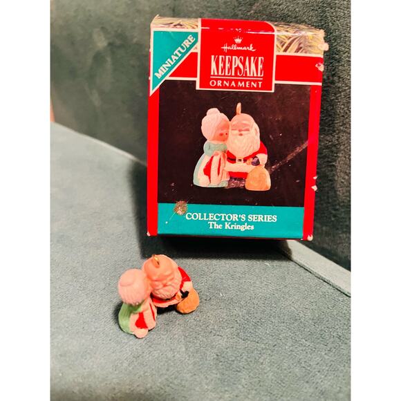 Hallmark Vintage keepsake ornament collector series The Kringles 1990 - Picture 4 of 6